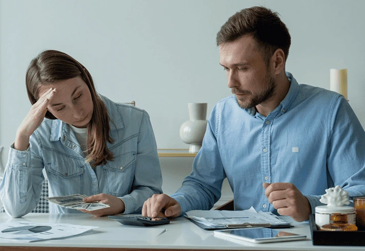 Common Money Mistakes People Make in Their 20s and 30s